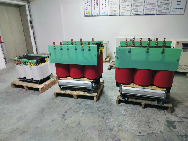 泗洪KS11-1000KVA矿用变压器